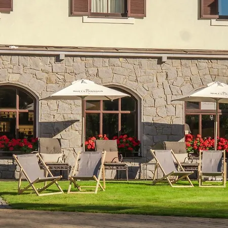 Hotell Savoy Špindlerŭv Mlýn