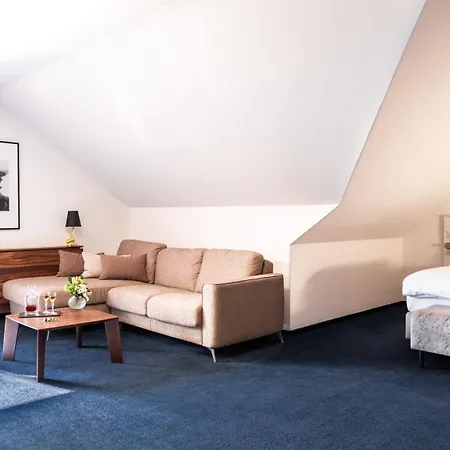 Savoy Szálloda 4*