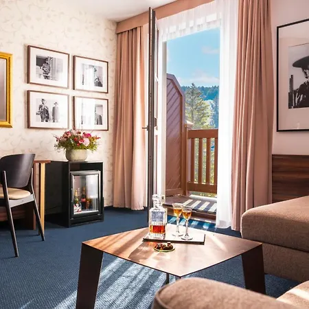 Savoy 4* Szpindlerowy Młyn