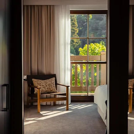 Savoy Szálloda 4*